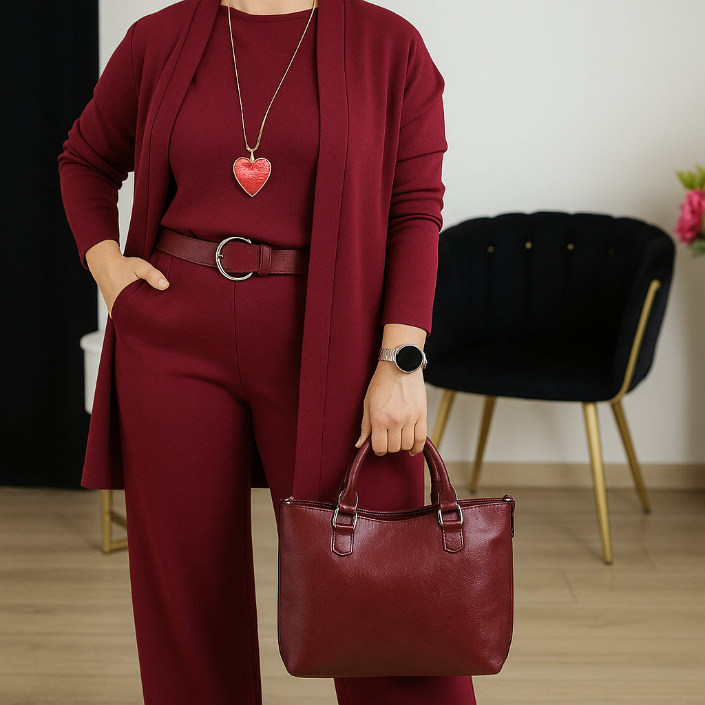 Elegantní Komfortní Set – Tří­dílný Styl pro Moderní Ženu