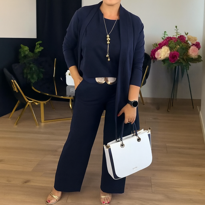 Elegantní Komfortní Set – Tří­dílný Styl pro Moderní Ženu