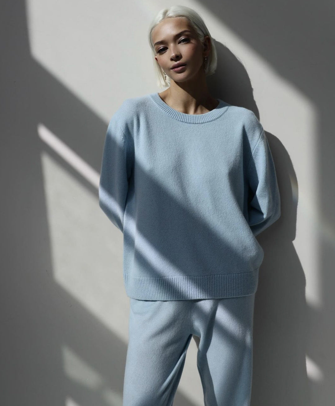 Elegantní Měkký Svetr